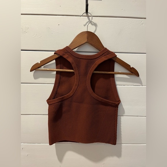 CUTS Women’s Ribbed Cropped Tank Top – Rust Brown – Size S - Picture 3 of 9